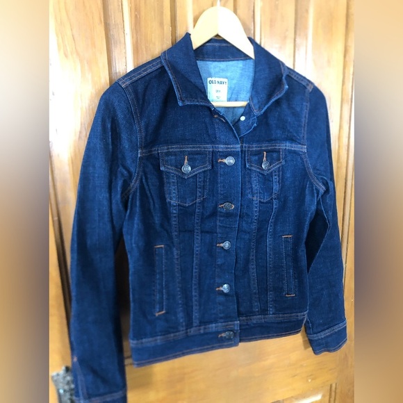 Early 2000’s Old Navy Denim Jacket - Picture 1 of 13